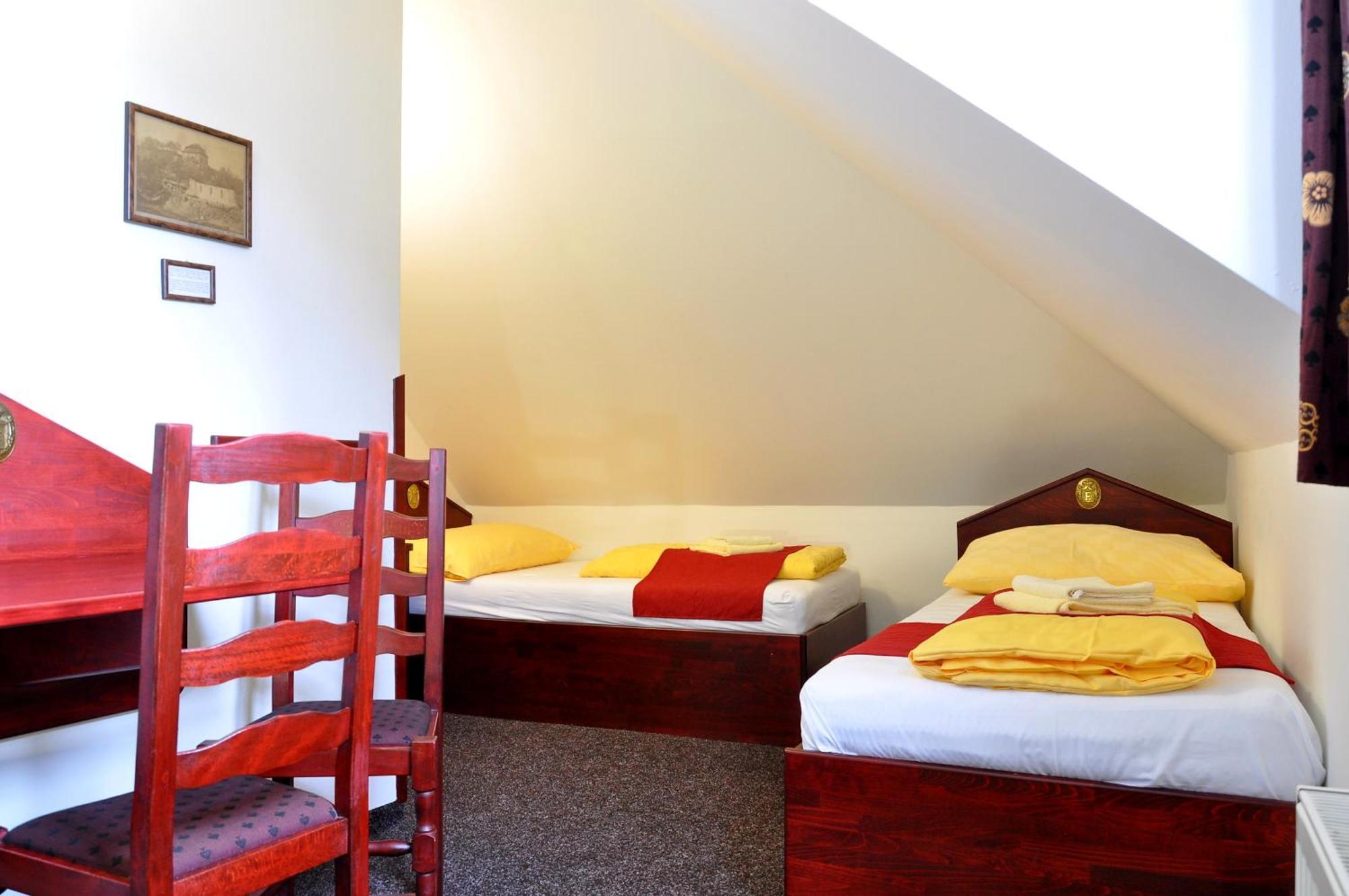 Hotel Cisar Ferdinand Loket Phòng bức ảnh