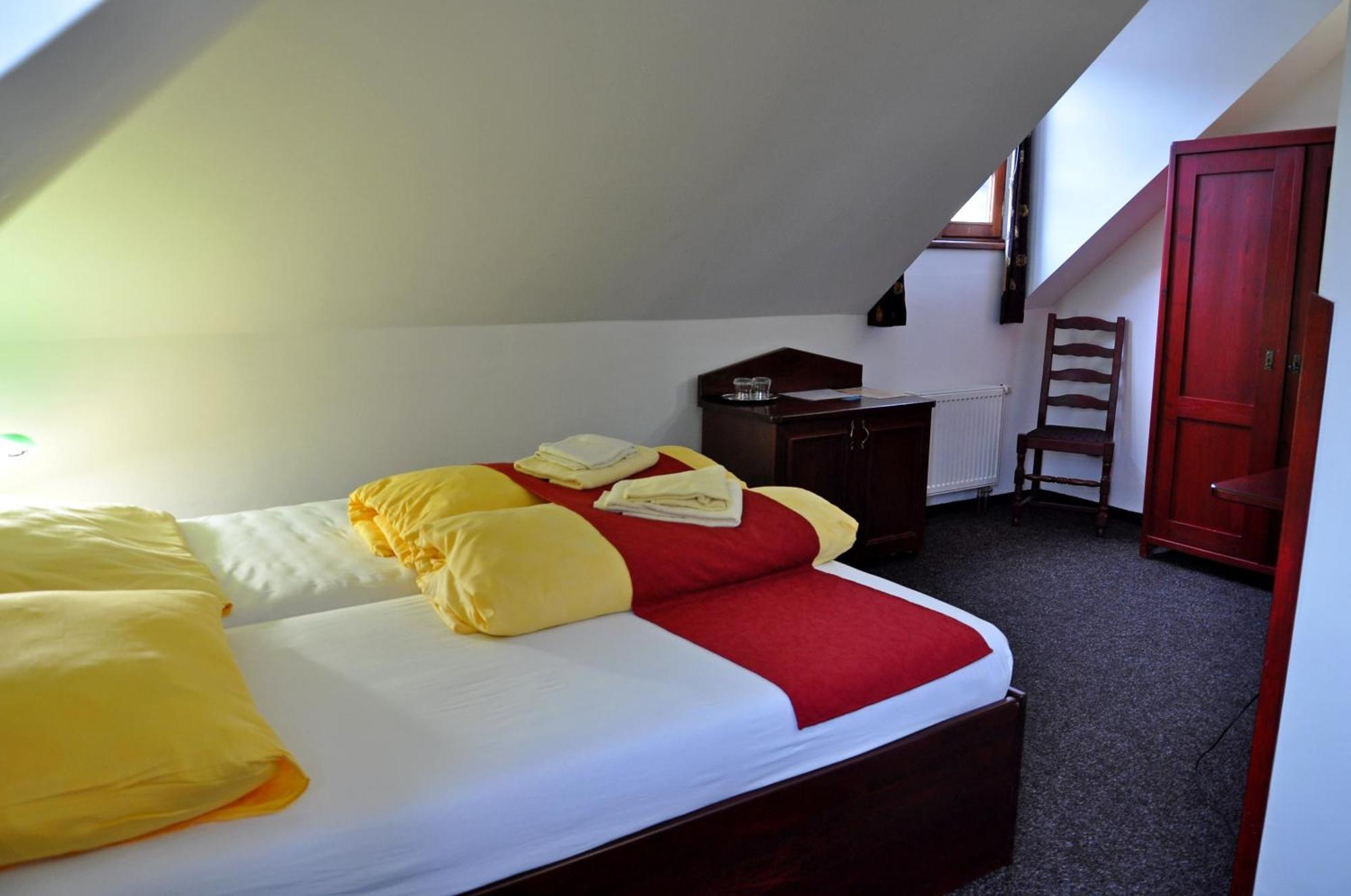 Hotel Cisar Ferdinand Loket Phòng bức ảnh