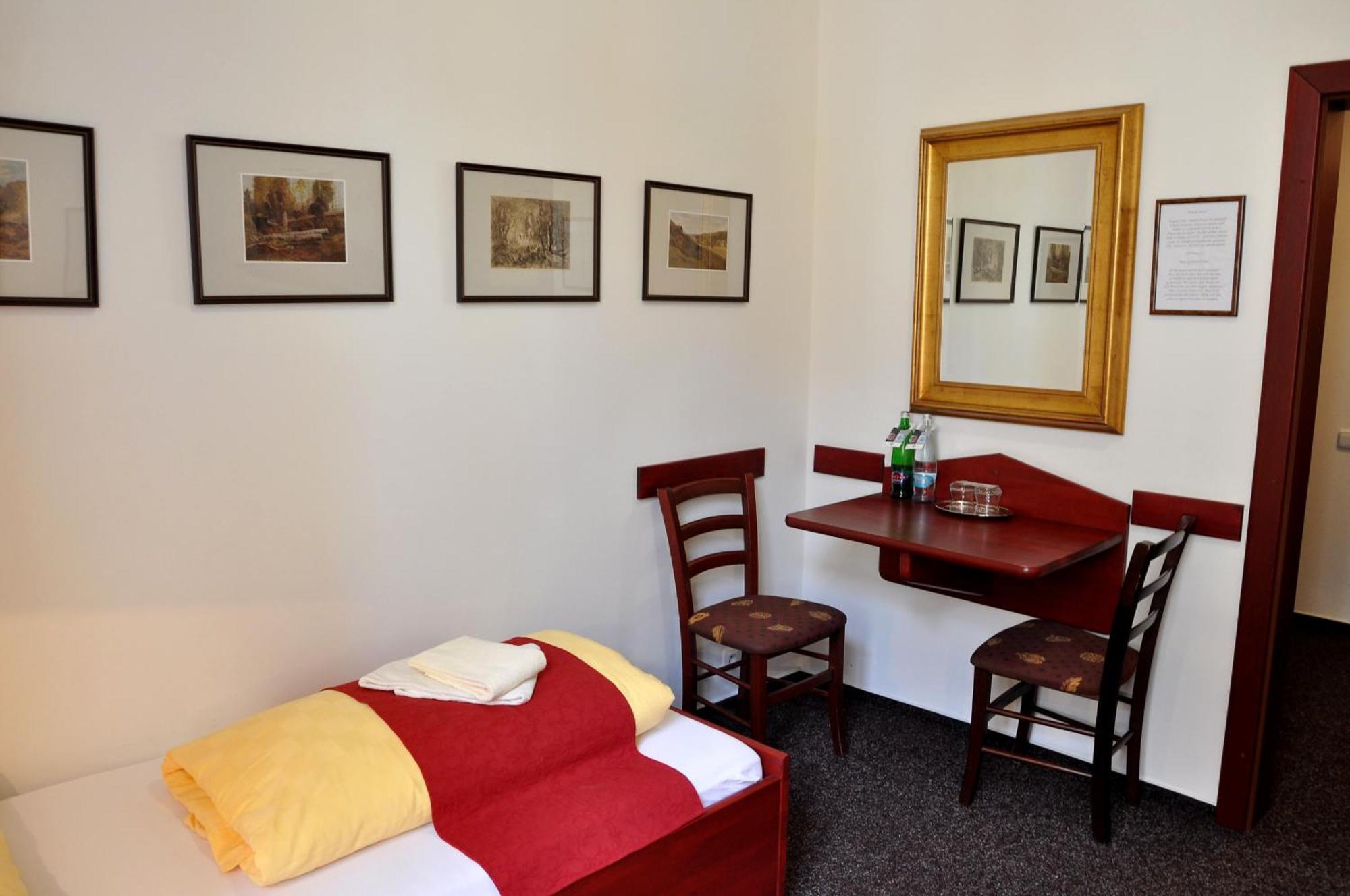 Hotel Cisar Ferdinand Loket Phòng bức ảnh