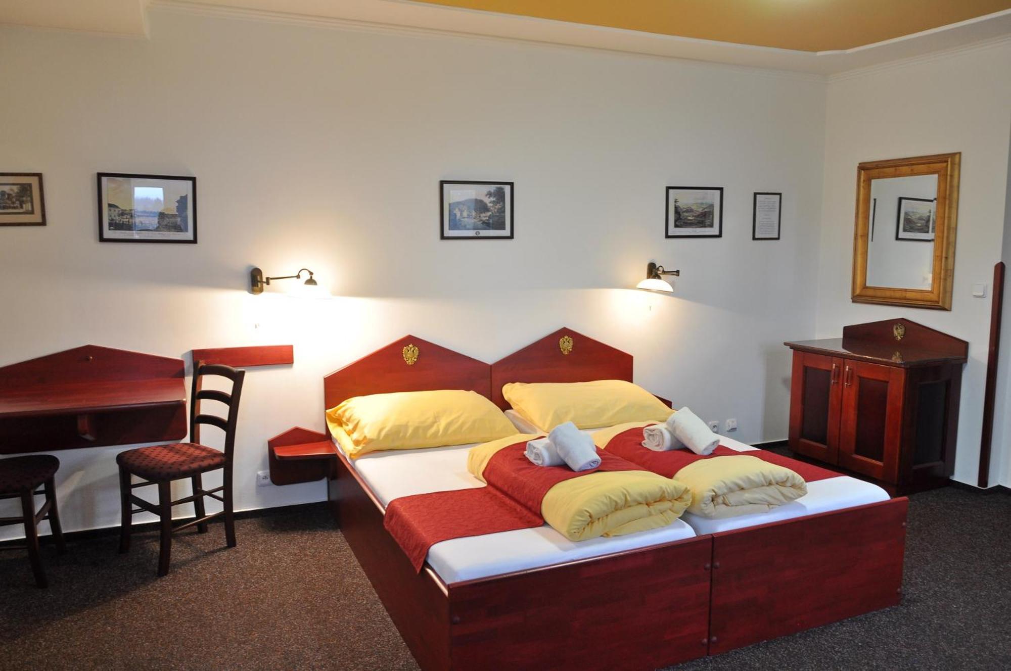 Hotel Cisar Ferdinand Loket Phòng bức ảnh